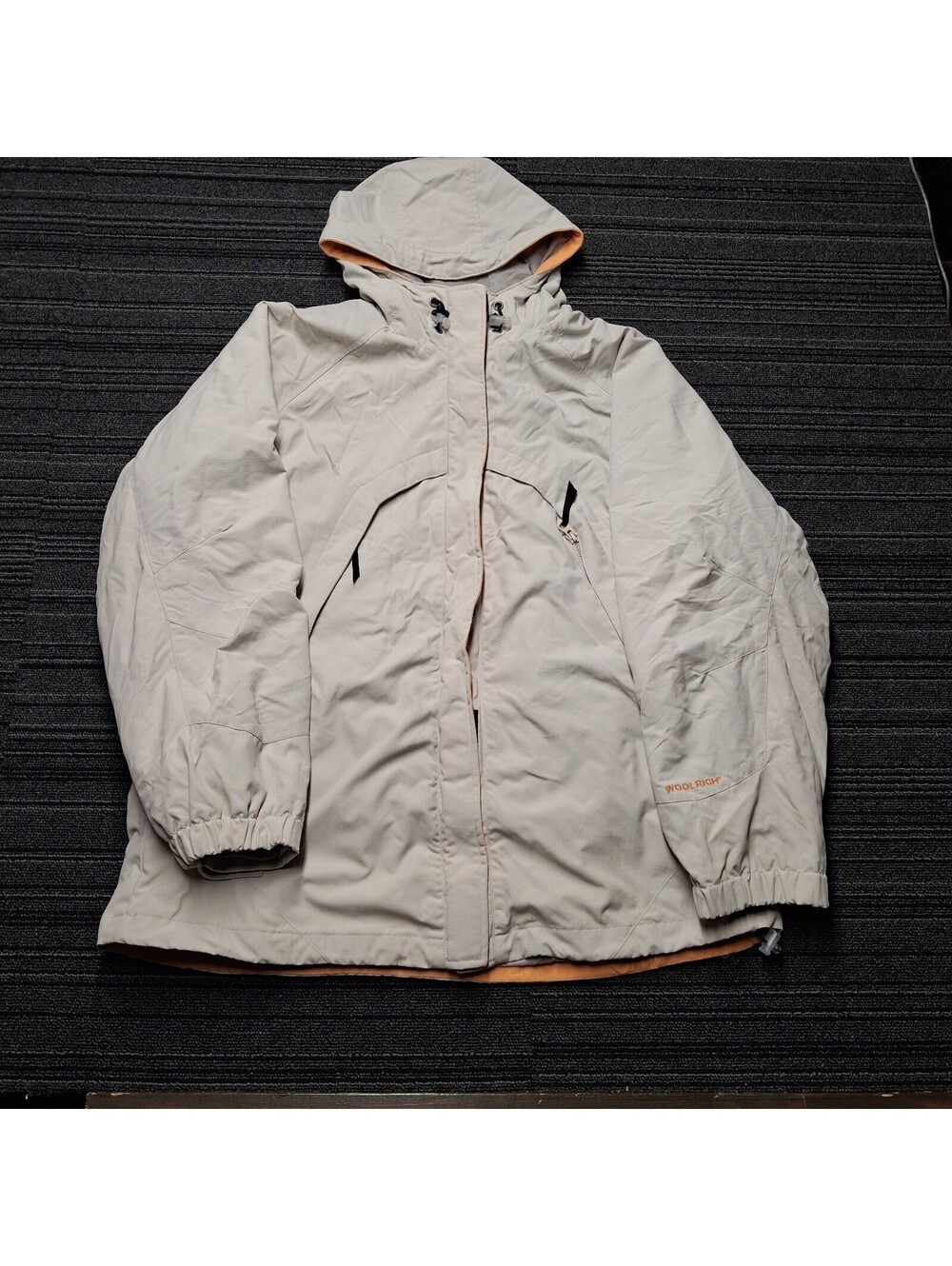 Woolrich Mens Cream Tan Hooded Insulated Winter Snow Ski Jacket Fits XL